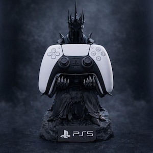 Dark Lord PS5 Controller Holder, Gothic Controller Stand, Gaming Desk Decor, Horror Fantasy Statue, PS5 Accessories, Gamer Gift
