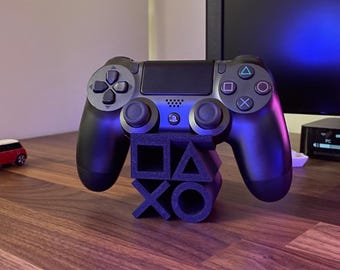 PS5 Controller Wall Mount Stand–PlayStation Symbol Holder – DualSense Gamepad Display Rack – 3D Printed Gaming Setup Organizer PS Controller