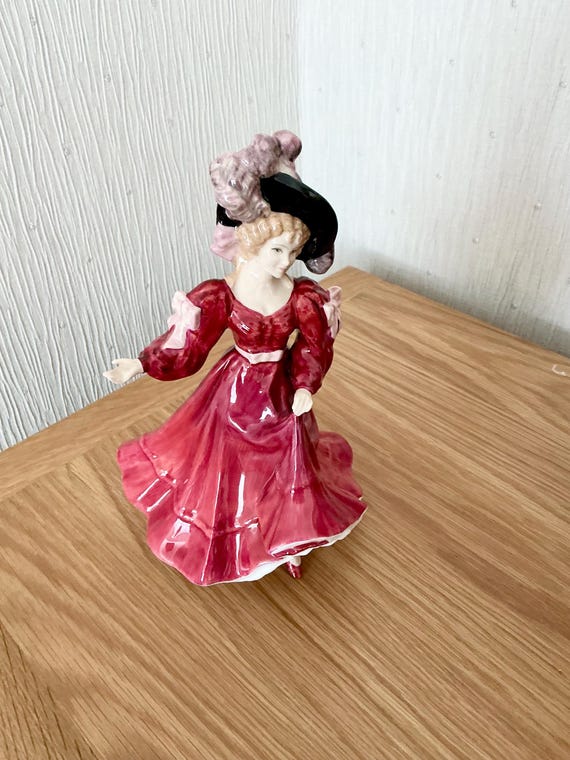 Royal Doulton Patricia - Figurine of the Year 1993 - HN 3365 - Etsy UK
