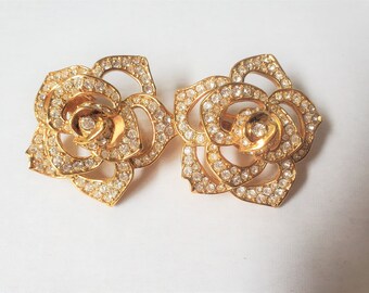 Vintage Avon Victorian Rose in Gold Plated Clip Earrings