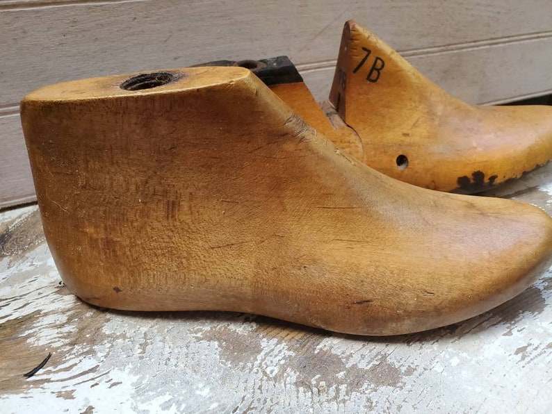 2 Vintage wooden shoe forms wood cobbler lasts cobblers Etsy