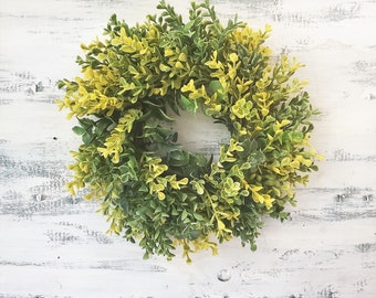 10" boxwood candle ring jar pillar wreath , yellow green 4" center Floral arranging supply faux artificial plastic