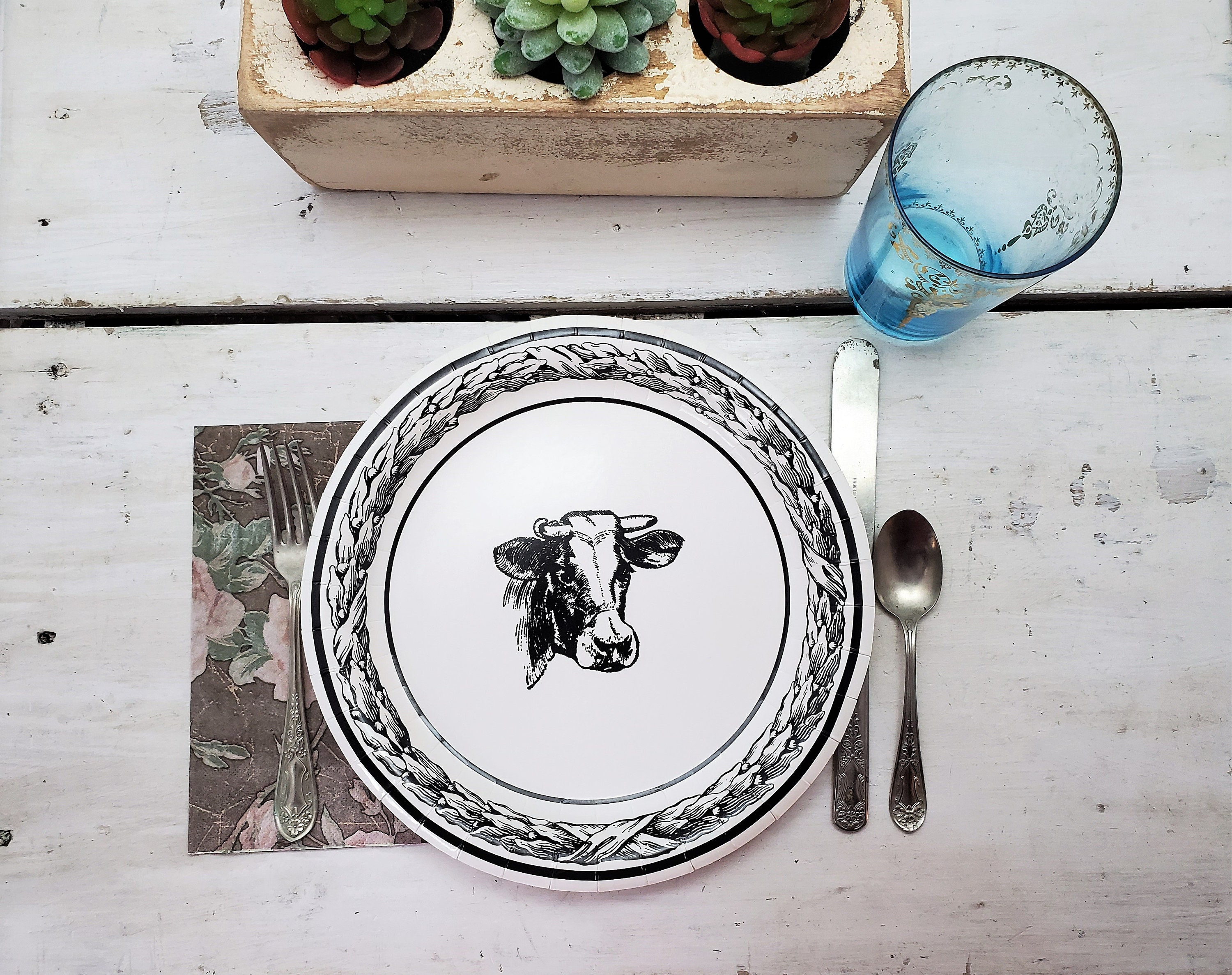 Cow paper plates 8 pack Farmhouse rustic dining party wedding plates black and white 10 inch