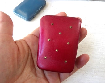 Vintage Princess Gardner Key  Case . Red leather caddy with gold tone studs , Midcentury accessory
