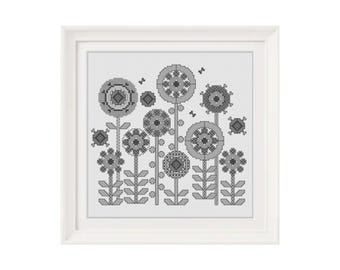 Flowers Blackwork Embroidery Chart: Retro Flower Design (PDF Download)