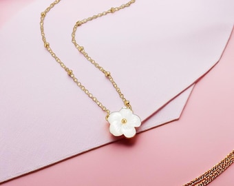 Gold Plated Stainless Steel Choker, White Shell Flower Pendant