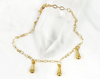 Dainty Gold Bracelet / Simple Gold Bracelet / Gold Stacking Bracelet / Dangly Gold Bracelet / Gold Teardrop Bracelet / Gold Charm Bracelet