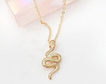 Gouden slang hanger ketting, slangenketting, cadeau, cadeau voor haar, ketting onder de 30, sieraden, gouden ketting, gouden sieraden, bedelketting - Nederland