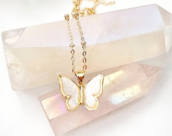 Butterfly Necklace / Gold Butterfly Necklace / Butterfly Charm Necklace / Gold Necklace / Butterfly Choker Necklace / Layering Necklace