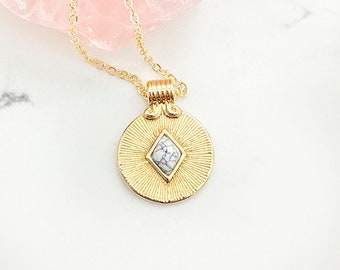 Gold Medallion Necklace / Gold Sun Burst Medallion / Celestial Necklace / Gold Coin Necklace / Gold Disc Necklace /  Gold Layering Necklace