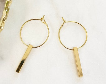 Gold Bar Hoops / Mini Hoop Earrings / Mini Gold Bar Earrings / Gold Bar Earrings / Dainty Hoop Earrings / Dainty Gold Earrings / Gold Hoops