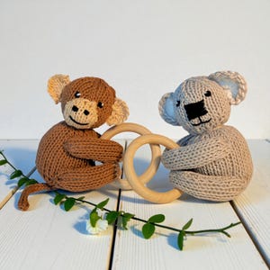 Jungle friends teether toy knitting pattern instant download