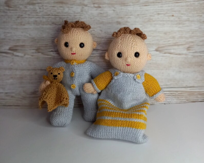 Sleep set for Betsy and Ben baby dolls knitting pattern image 5