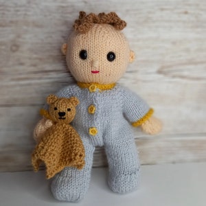 Sleep set for Betsy and Ben baby dolls knitting pattern image 2