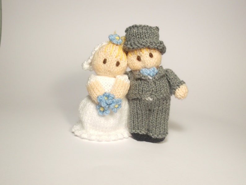Bride and Groom Wedding Dolls Knitting Pattern Instant download image 1