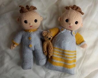 Sleep set for  Betsy and Ben baby dolls knitting pattern