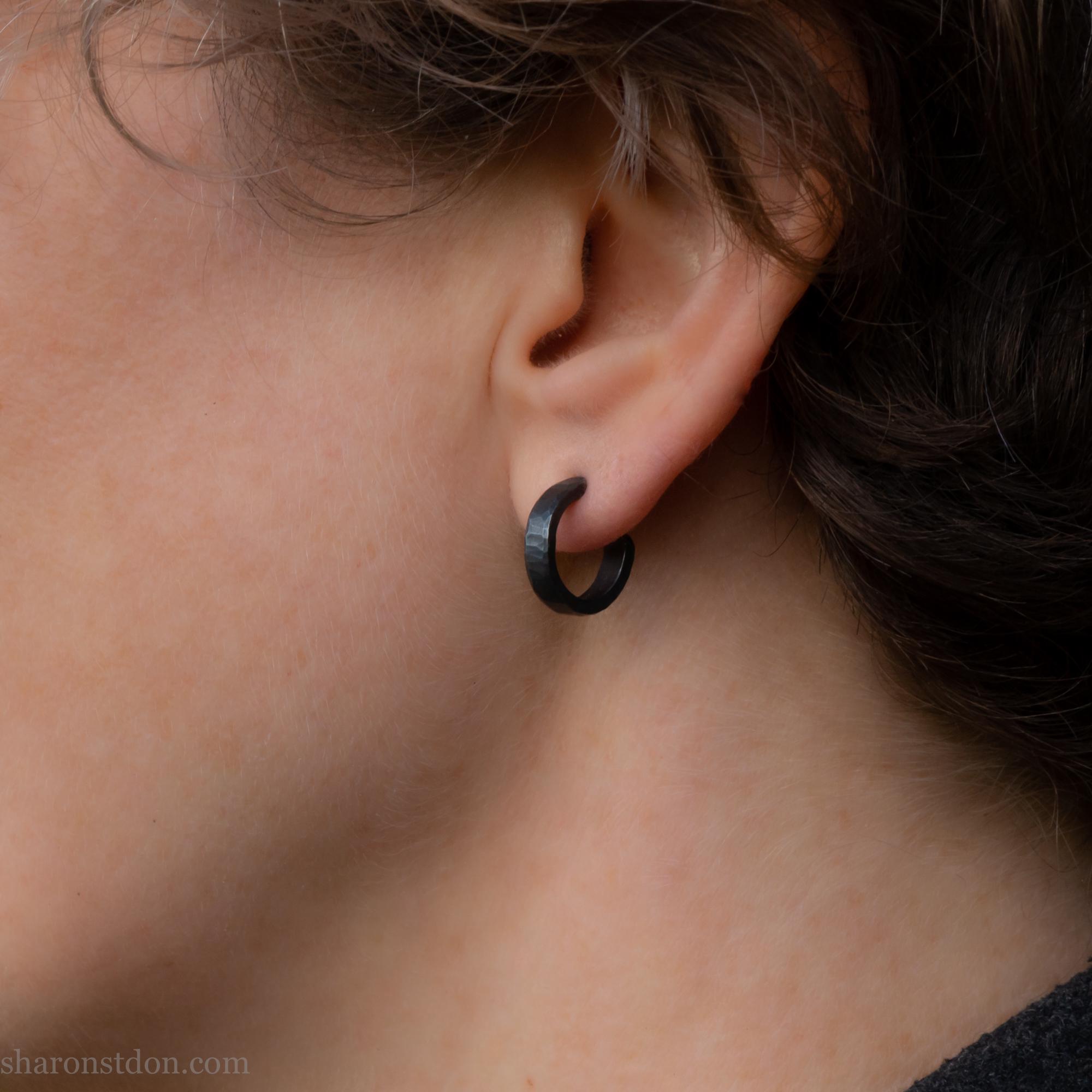 Orecchini A Cerchio Nero In Argento Sterling 925 – Unisex, Minimalisti E Ipoallergenici Con Placcatura Cromo