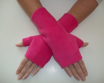 Pink Premium Luxe Fleece Fingerless Gloves