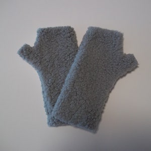 Sherpa Fingerless Gloves, Arm Warmers, Gray image 3