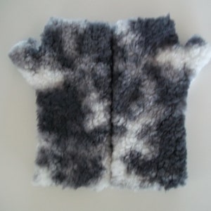 Sherpa Fingerless Gloves, Arm Warmers, Gray and White image 3