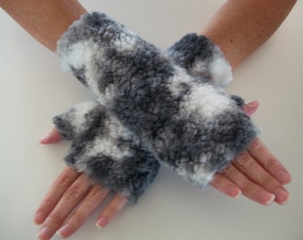 Sherpa Fingerless Gloves, Arm Warmers, Gray and White