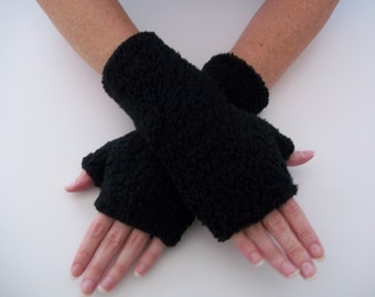 Sherpa Fingerless Gloves, Arm Warmers, Black