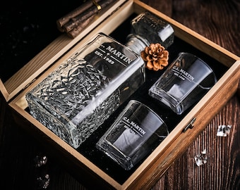 Bespoke Whiskey Decanter Set, Engraved liquor gift for him, unique gift for Weddings, Holidays and Bourbon Lovers, Premium gift experience