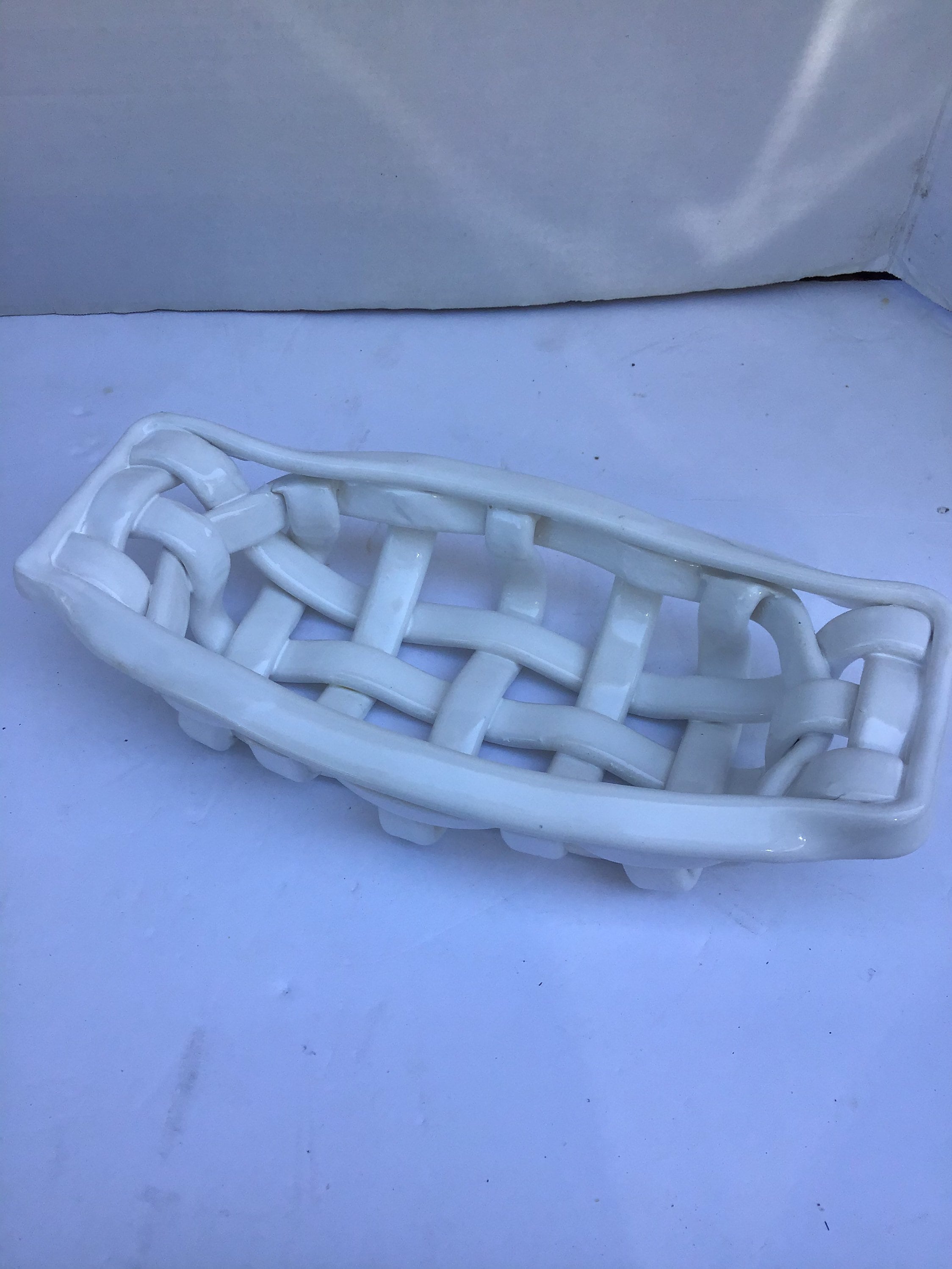 Ceramic bread basket