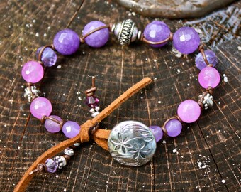 Juicy Grape hand knotted linen bracelet