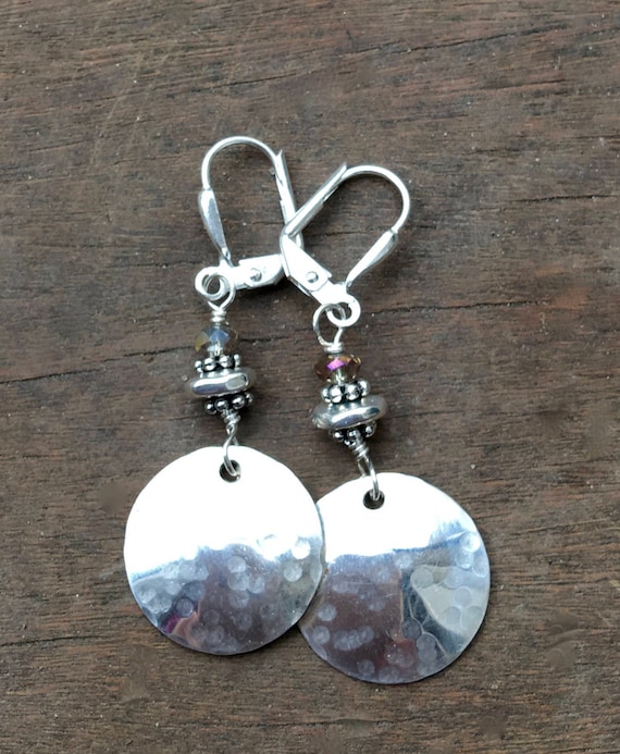 Hammered silver shop disc earrings