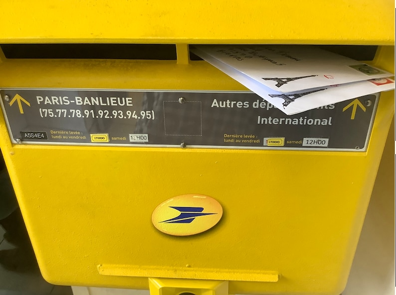 Paris Letter-A-Month:12 letters mailed monthly from Paris to your mailbox, Paris Souvenirs included Watercolor bonus image 9