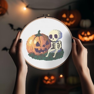 Skeleton and the pumpkin - Halloween cross stitch pattern