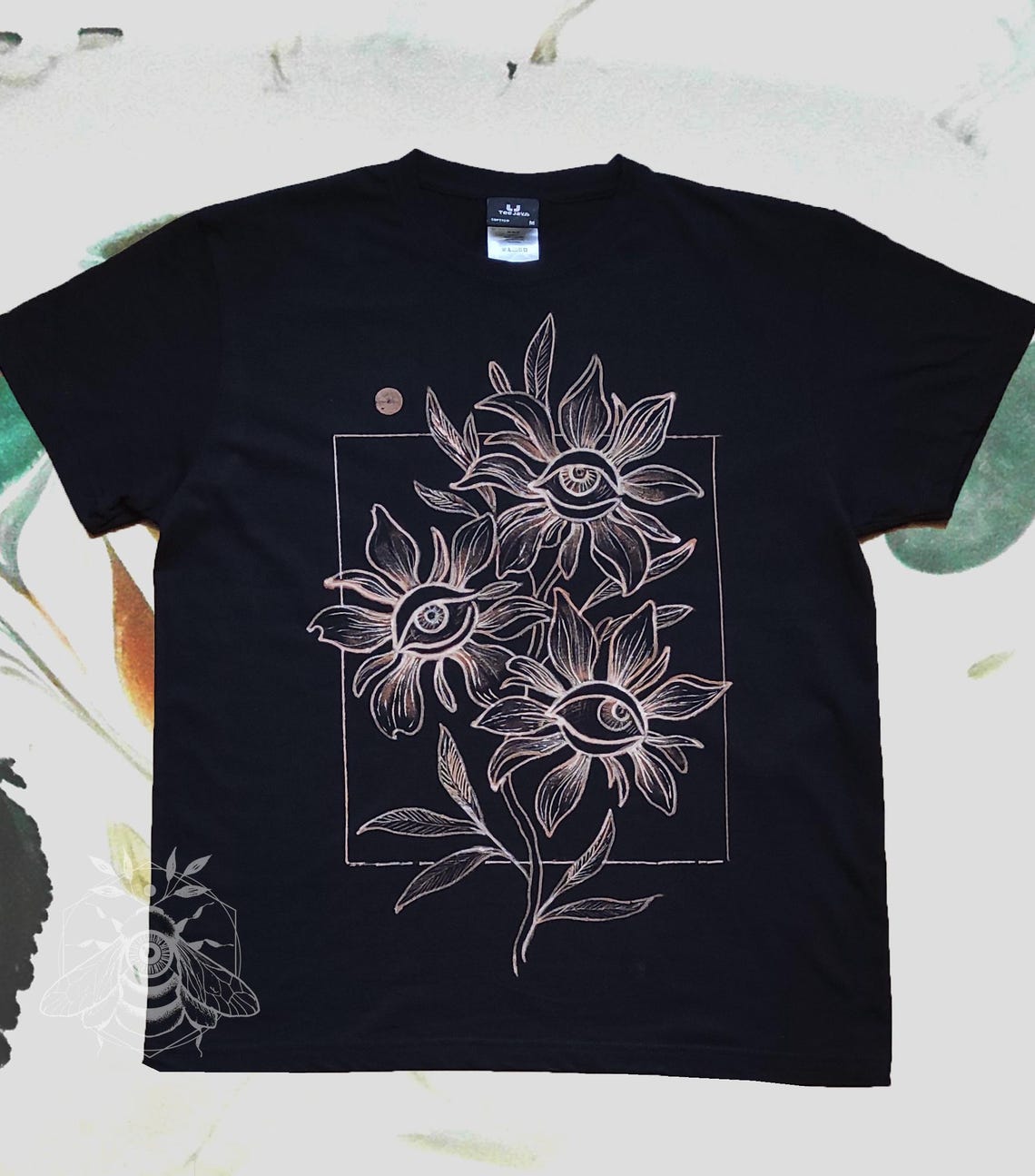 [High Voltage MAMA] Hand Bleached Tee Shirt