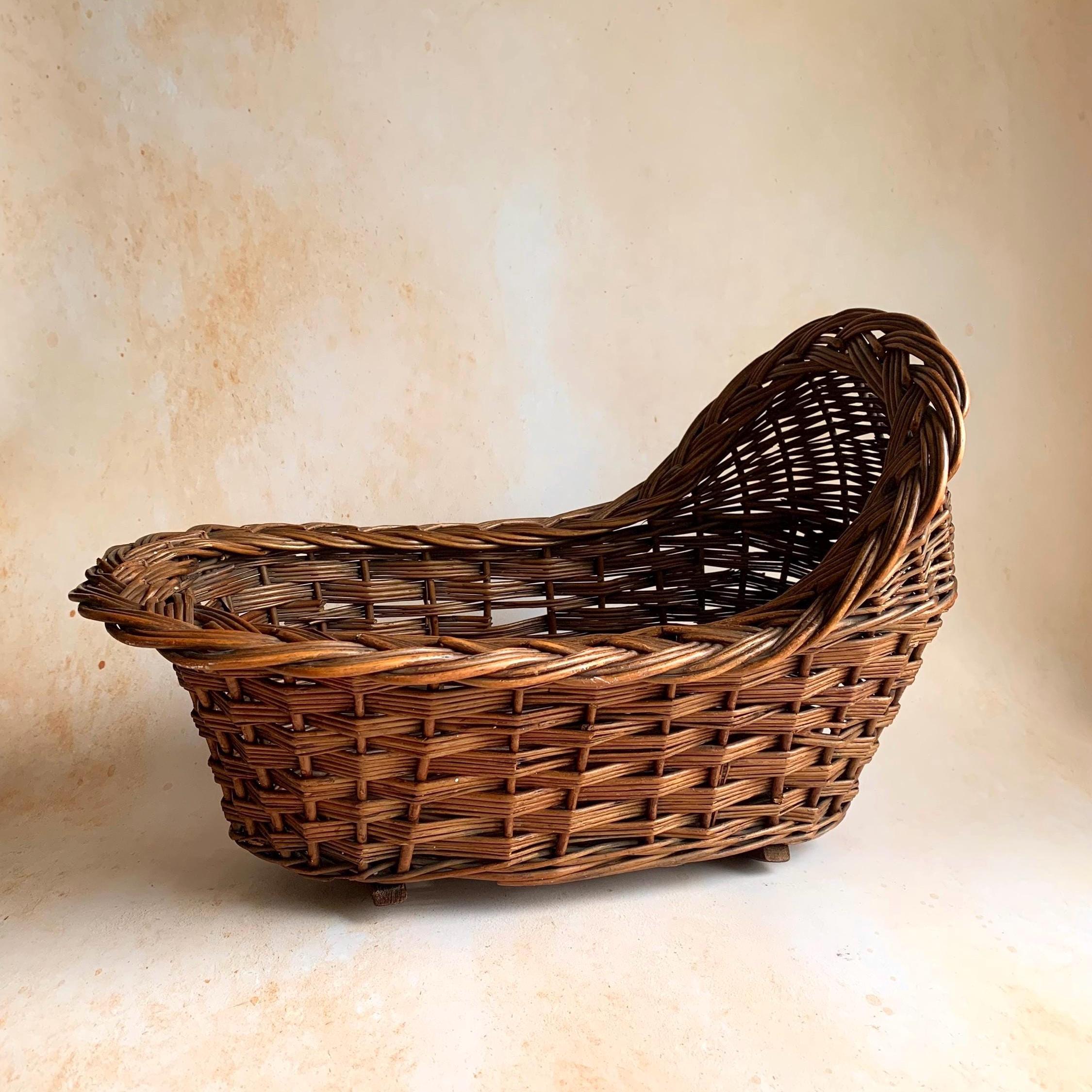 Vintage Wicker Rocking Doll Cradle – Handwoven Rattan Nursery Toy Crib