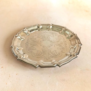 【チッペンデール】 サルヴァ / ギャラリートレー 40cm 大型 Chippendale silver tray - Etsy 日本