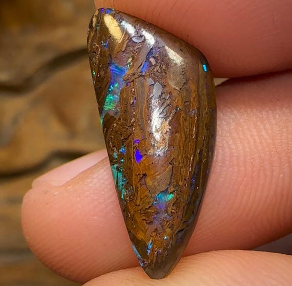 ボルダーオパール　ウッド 天然ボルダーオパール 12.93ct 【希少ウッド・美遊色】 コロイト産