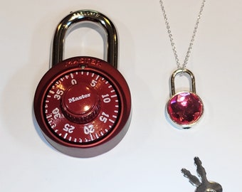 Working Pink Gem Padlock Necklace with Keys