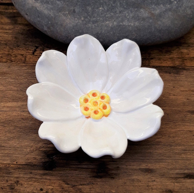 White Ceramic Daisy Bowl. Small Pottery Flower Bowl. Floral Etsy