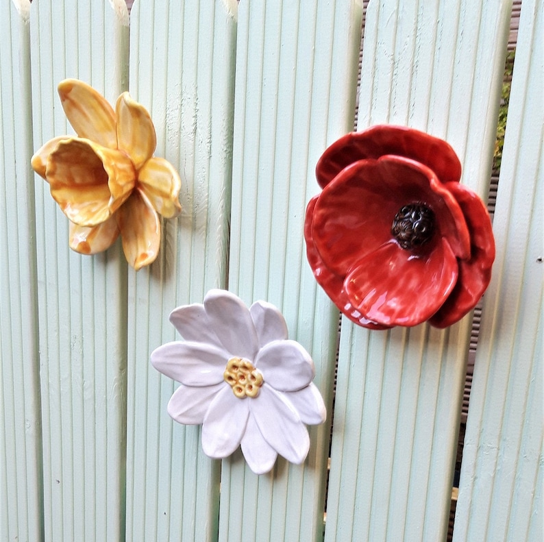 Set of 3 Ceramic Wall Flowers. Frost Proof Stoneware Daffodil Etsy