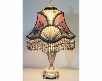 Vintage Table Lamp with Victorian Lamp Shade -  Her Majesty's Chamber   0402