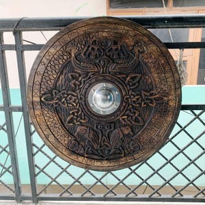 Handmade Carved Viking Shield - Norse Celtic Wooden Shield - Raven Design, Wall Decor Shield For Larp, Cosplay Prop, Father&#39;s Day Gift