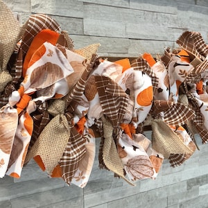 Fall Garland for Mantel / Farmhouse Rag Garland / Pumpkin Garland (7' Length)