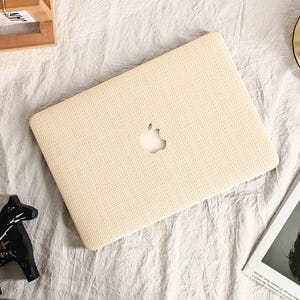 Pink Woven Leather MacBook Case For M4 M2 Air 13 A3240 A2681 Air 15 A3241 Pro 13 14 16 Case 2025 2024 2023 2022 MacBook Air Pro Case Cover image 11