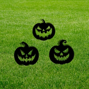 Custom Metal Pumpkin Sign with Stake: Halloween Yard Decor