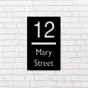 Custom Metal House Number Sign: Modern Outdoor Address Plaque