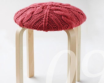 Knitting instruction stool cover with cables knit. Upcycling your chair, barstool at home or in the Kids room. In english