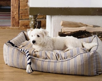 Sewing pattern for a dog bed. For small, medium and large dogs. Or cats !