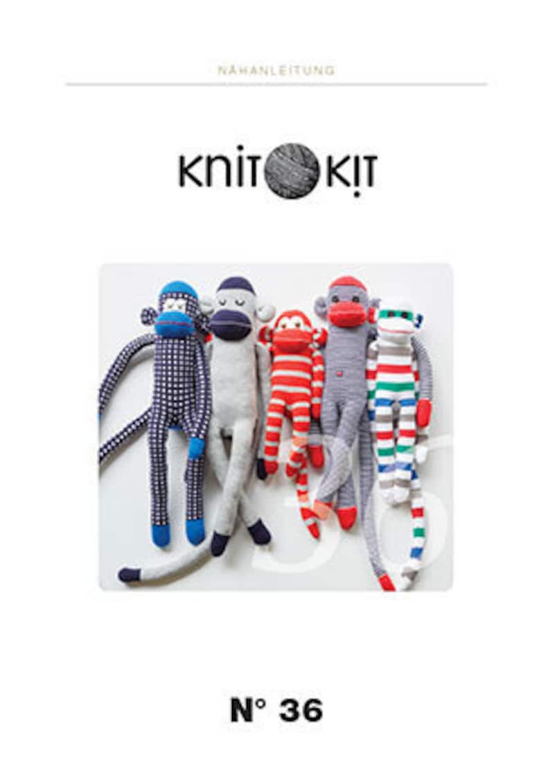 Sewing sock monkeys. German sewing instructions for sewing monkeys out of socks. Sock animals are quick and easy. Available as an instant download. image 5