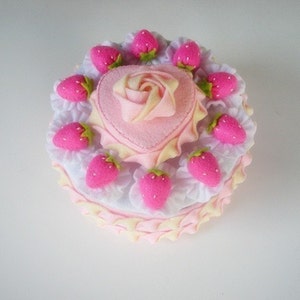 Sweet Valentine Cake set 2 Felt Sewing Pattern PDF image 1