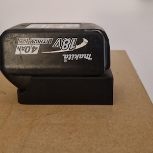 Makita 18v 4.0Ah Battery Holder 3D Printing *STL ONLY*